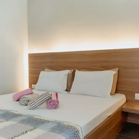 Stylish Suites, The Luxury דירה *